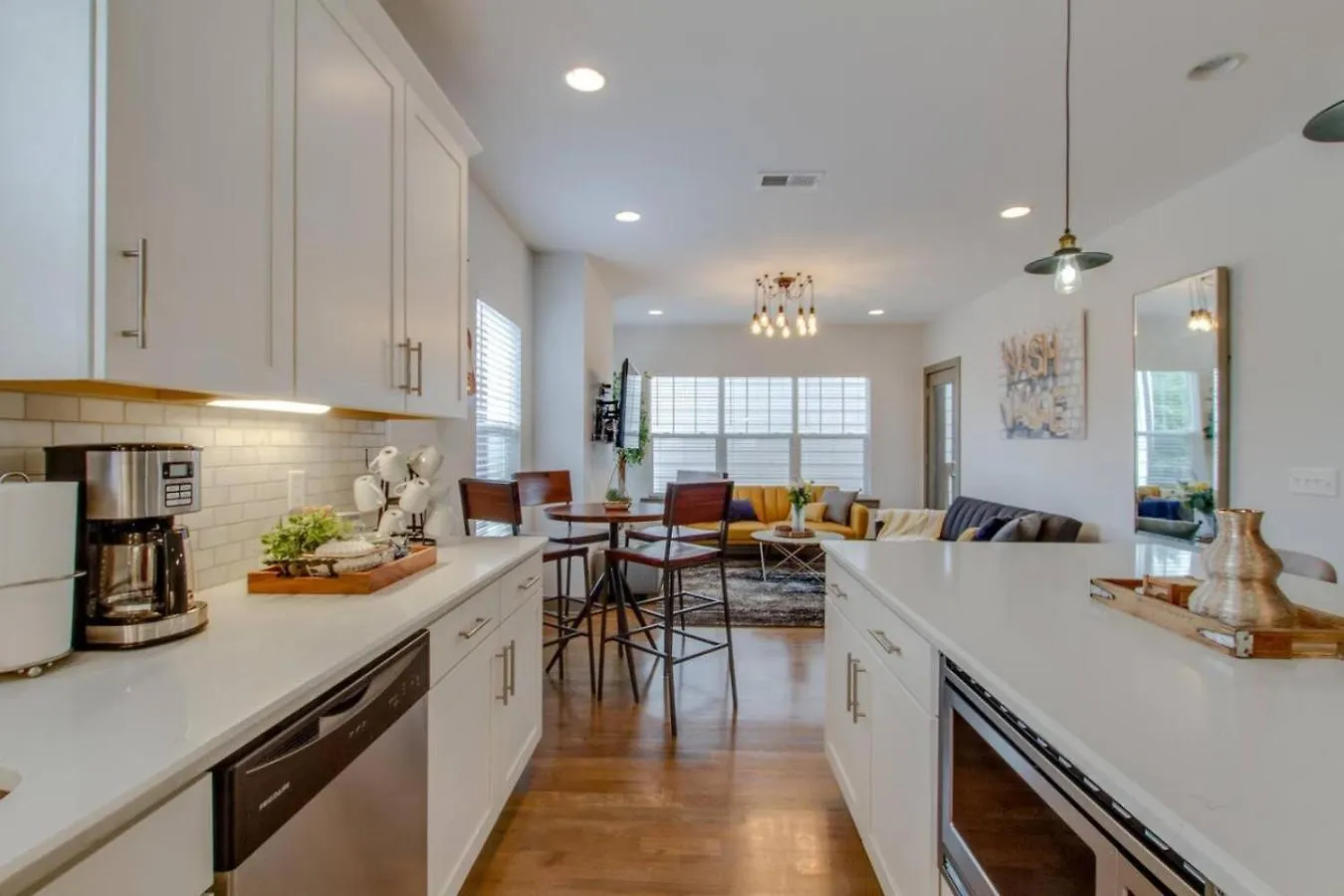 Beautiful Luxury Downtown Home Private Roofdeck Nashville Semesterbostad